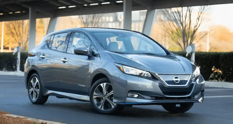 2022-Nissan-LEAF-Featured