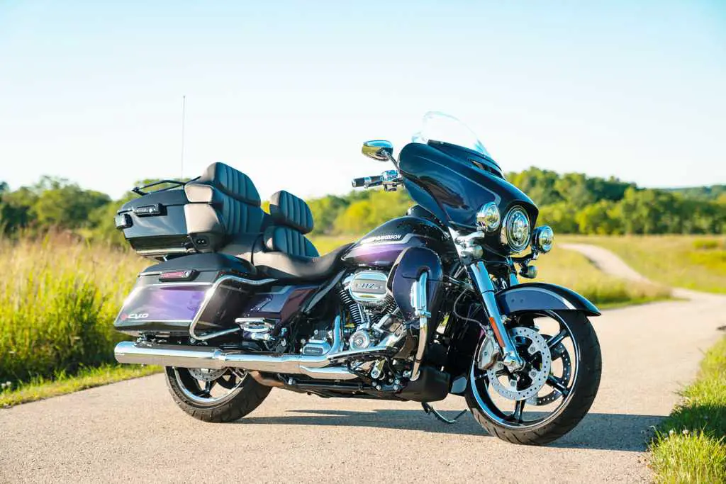 Harley Davidson Touring 2021 Featured Image