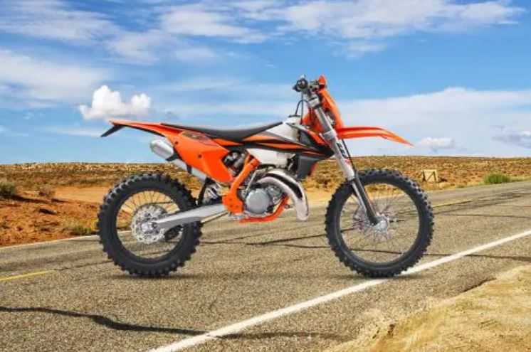 KTM 150 XC-W 2019 User Manual-featured