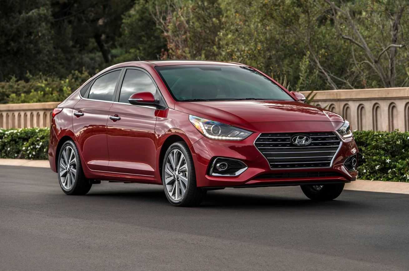 Hyundai Accent 2019 User Manual-FEATURED