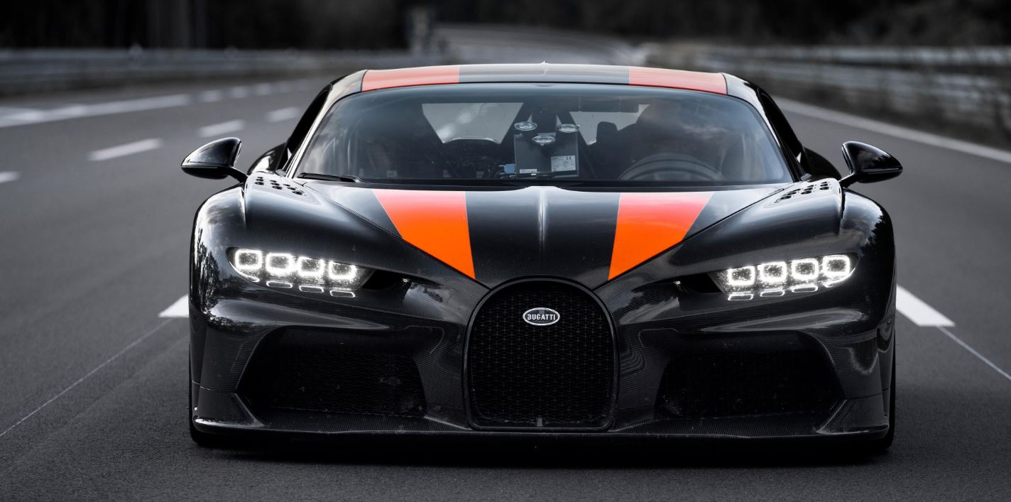 Bugatti-Chiron-Super-Sport-300