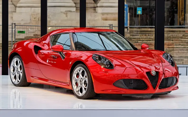 2014 Alfa Romeo 4C featured