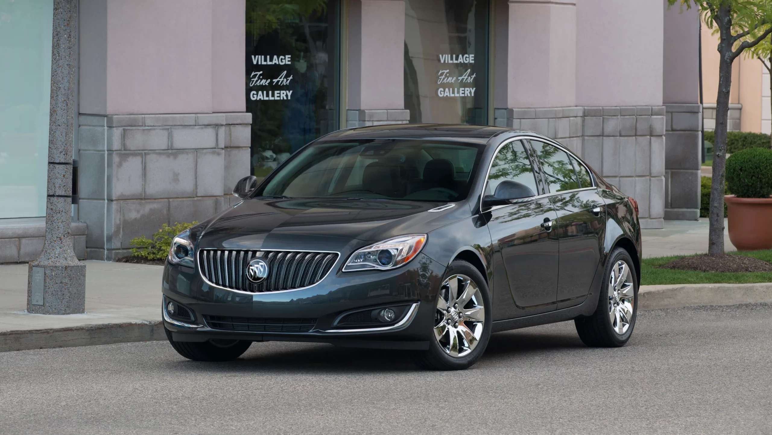 Buick Regal 2014 featured