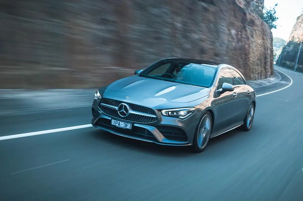 2019 Mercedes-Benz CLA COUPE Owner's Manual-FEATURE