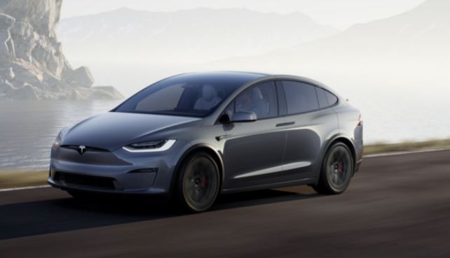 2021-Tesla-Model-X-FEATURED
