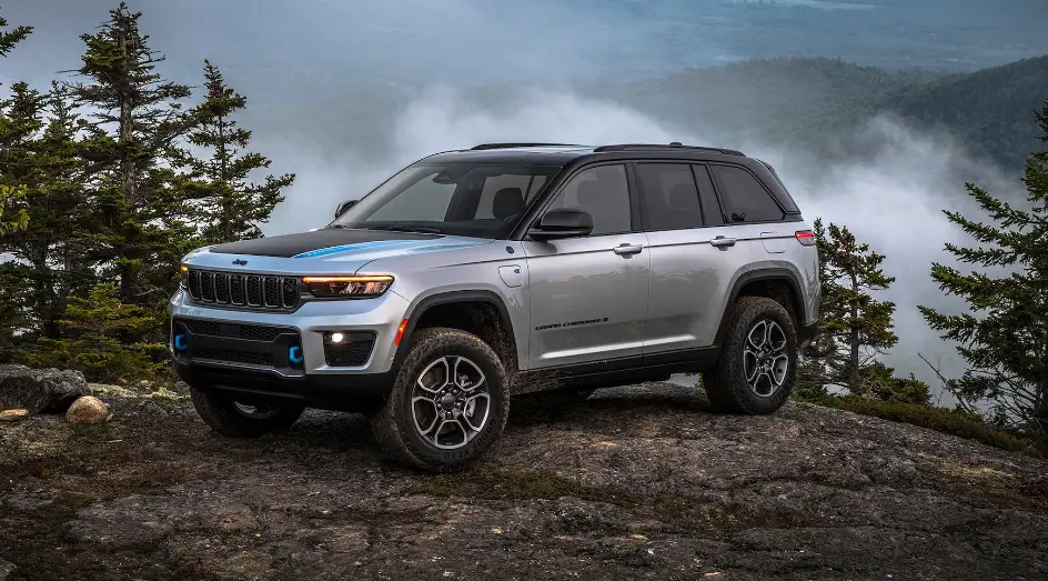 2022-Jeep-Grand-Cherokee-4xe-featured