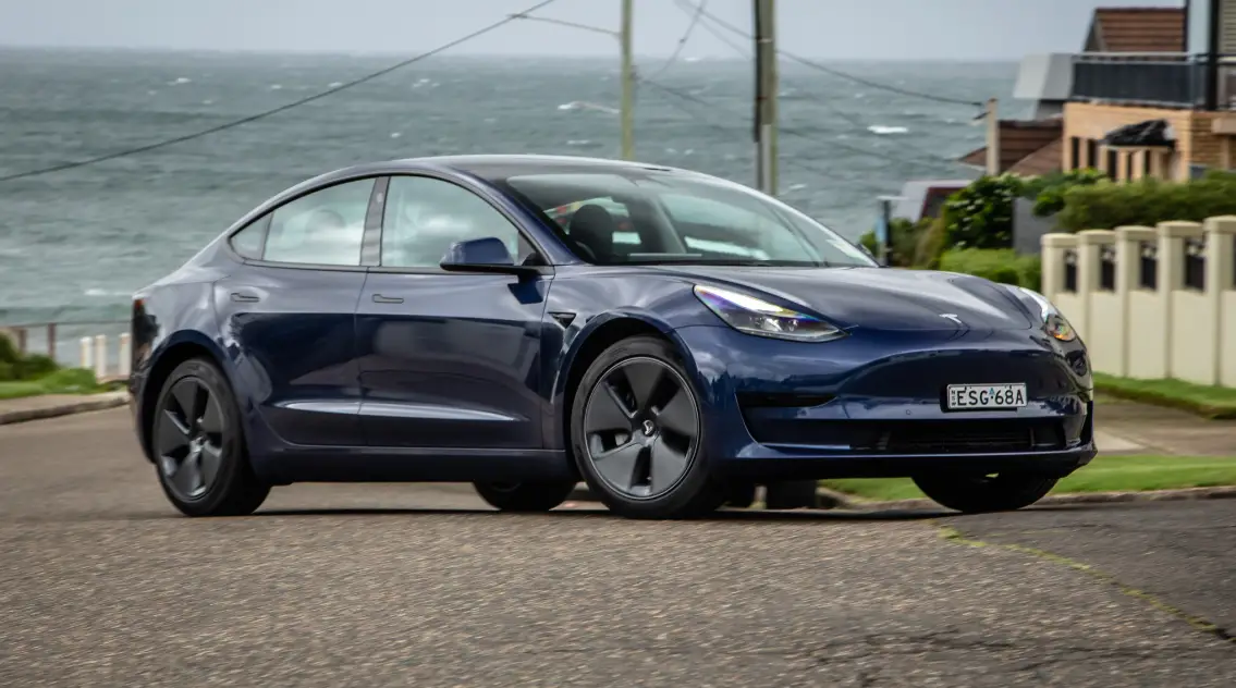 2022 Tesla Model 3 Featured