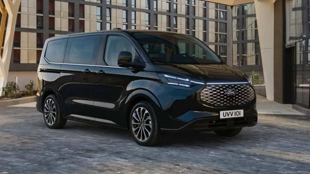 2023 FORD Transit Featured