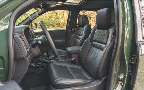 2023 - 2024-Nissan-Frontier-Review-Price-Features-and-Mileage-(Brochure)-seats
