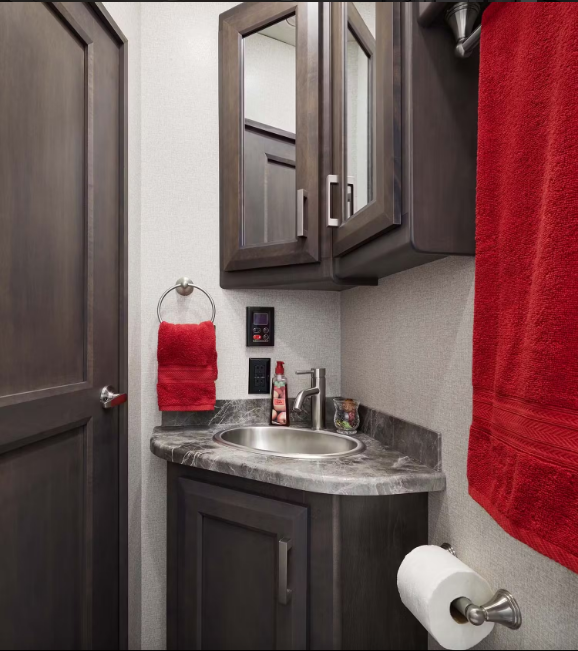 2024-Thor-Outlaw-Class-A-Specs-Price-Features-Mileage-and-Review-BATHROOM