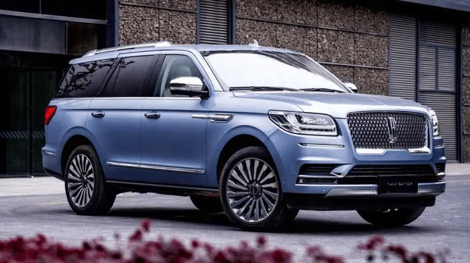 2021 Lincoln Navigator-Featured
