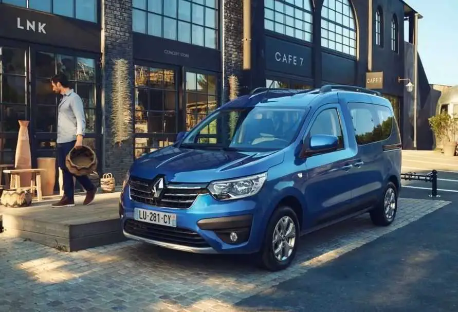 2023-Renault-Express-User-Manual-Featured