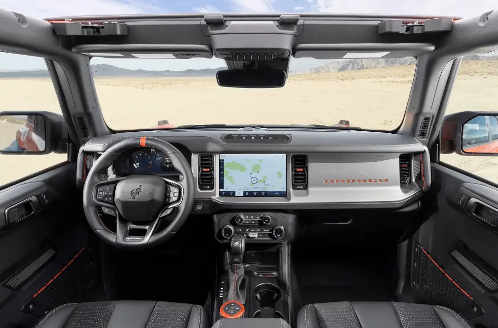 2024-Ford-Bronco-Review-Specs-Price-and-Mileage-_Brochure-Interior