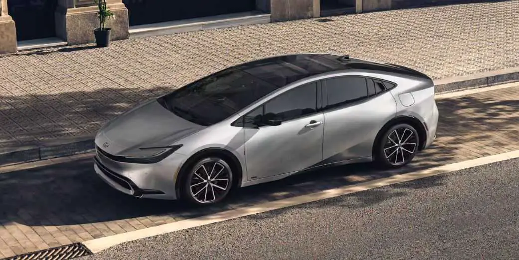 2024-Toyota-Prius-Prime-Featured