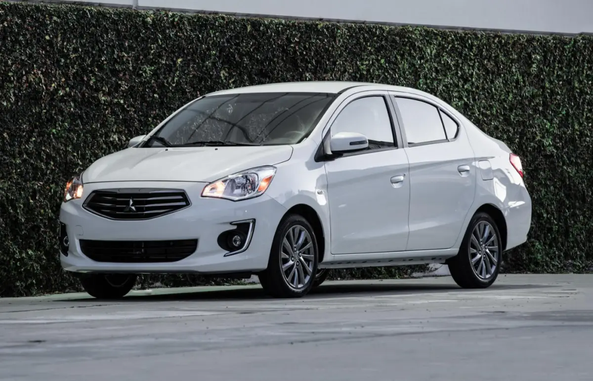 2018-Mitsubishi-Mirage-G4-Owner-s-Manual-featured