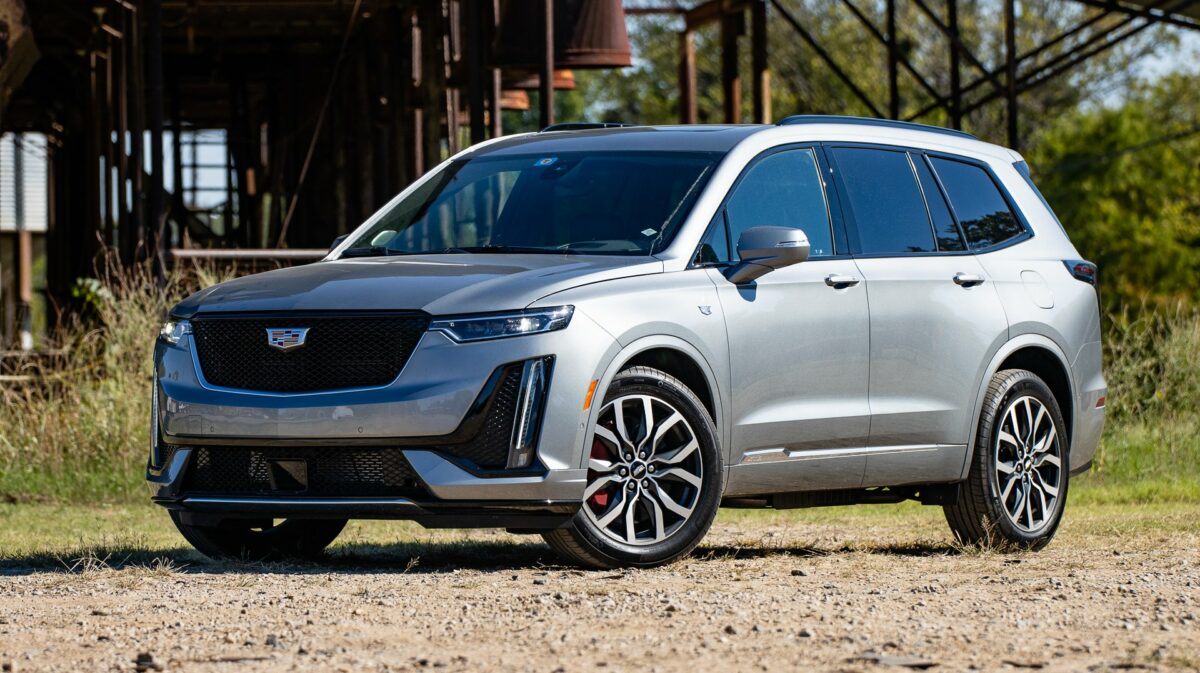 2023 Cadillac XT6 - Featured