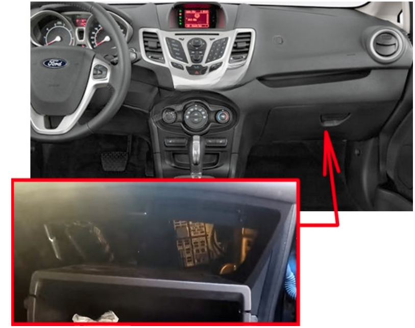 Ford Fiesta (2011 - 2013) Passenger compartment Fuse Box Location 2