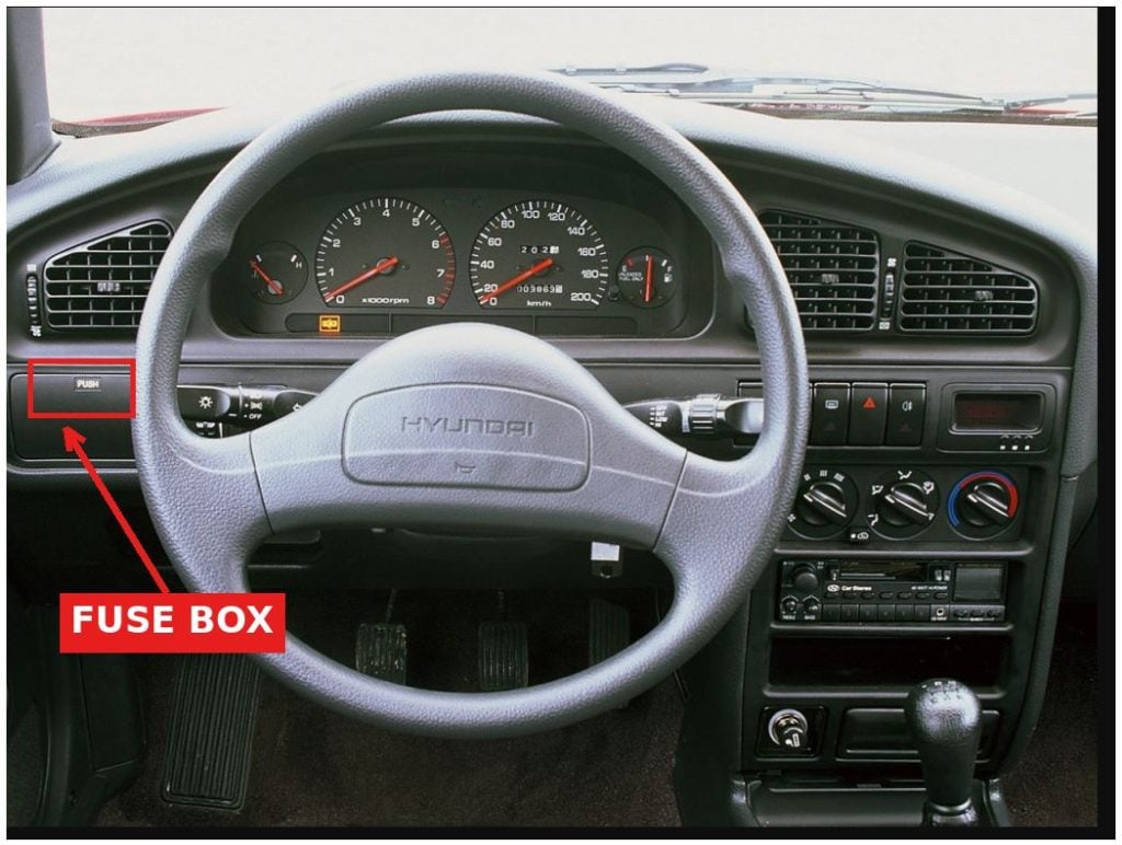 Hyundai-Elantra-1990-1995-ENGINE-COMPARTMENT-LOCATION-IMAGE