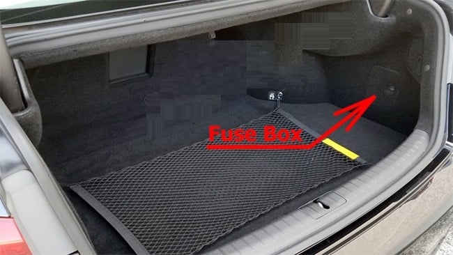 Hyundai-Genesis-DH-2014-2016-Luggage-Compartment-Fuse-Box