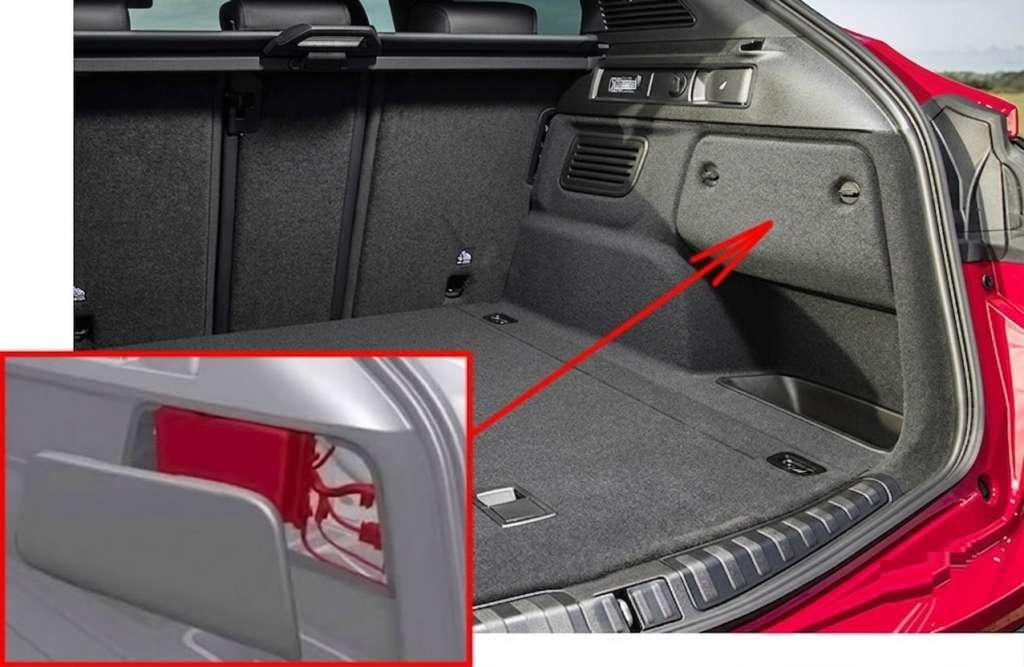 Alfa-Romeo-Stelvio-2017-2026-Luggage-Compartment-Fuse-Box-Location