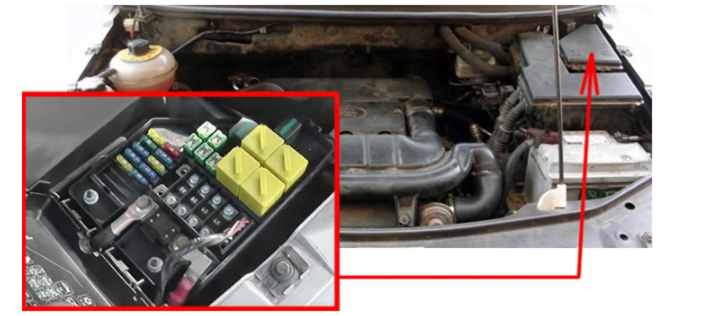 Engine-Compartment-Fuse-Box-Location-2003-2006