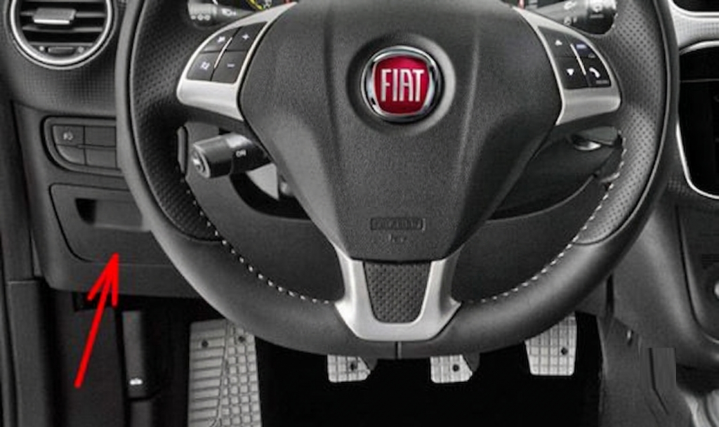 Fiat-Punto-2013-2018-Passenger-Compartment-Fuse-Box-Location-1024x608