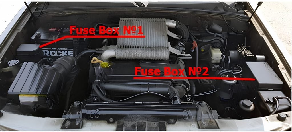 Hyundai-Terracan-2001-2007-Engine-Compartment-Fuse-Box-Location-2-
