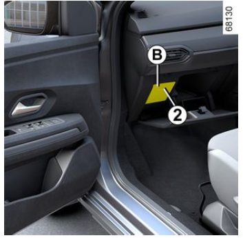 Passenger-Compartment-Fuse-Box-Tweezers-1