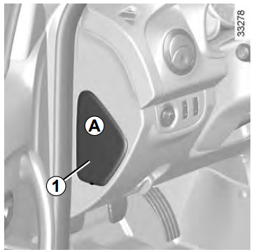 Passenger-compartment-fuse-box-LOCATION-66