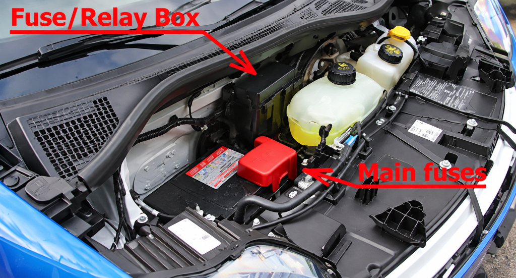 Smart-Forfour-2014-2018-Engine-Compartment-Fuse-Box-Location