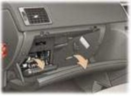 glove-box-2